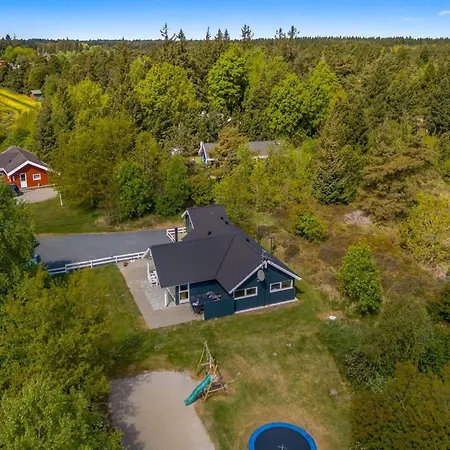 Tovi - 4km From The Sea By Interhome Prázdninový dům *