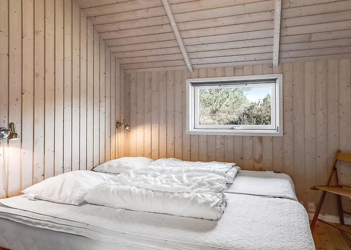 Tovi - 4km From The Sea By Interhome